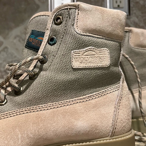 NWOT Wolverine Wilderness Tan Suede Hiking Boots Woman's Size 7.5 Vintage! - Picture 12 of 16